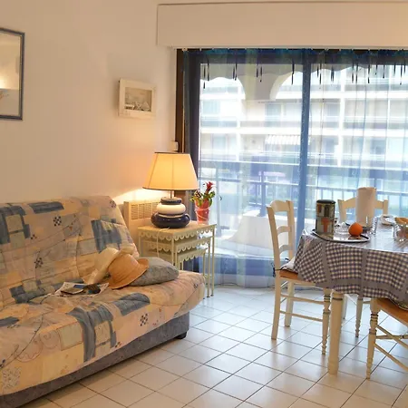 2p Avec Terrasse Et Vue A Frejus, Proche - Fr-1-226a-174 * Fréjus